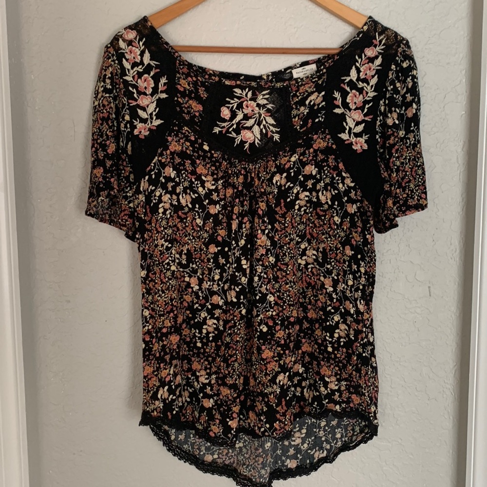 Mason & Belle Womens Sz M Top Blouse Shirt Floral Boho Career Casual